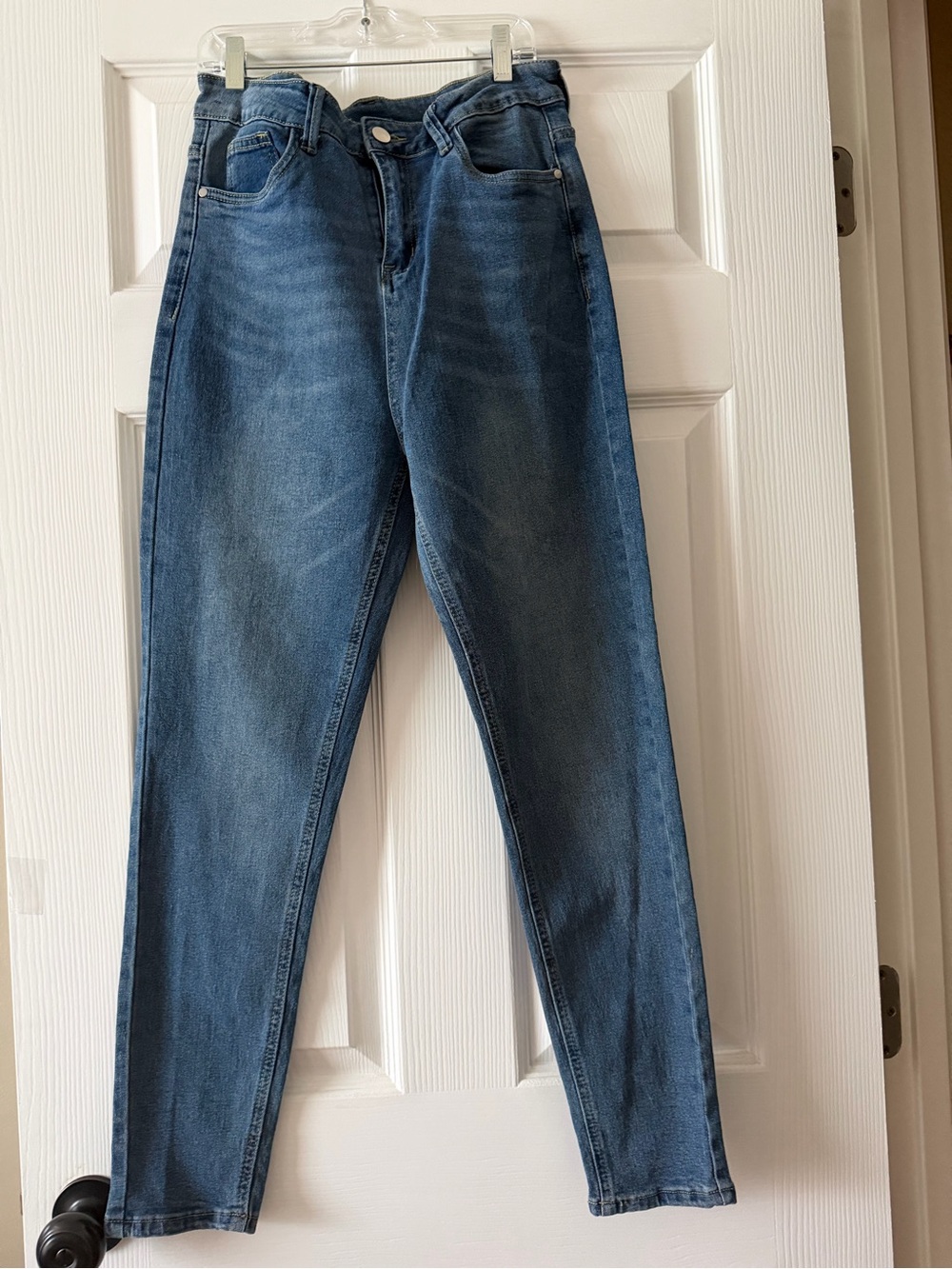 Classic High-Rise Blue Jeans